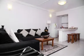 Dalla House Suites - Image 2