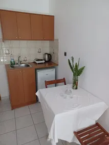 Argiro Studios And Apartments - Image 2