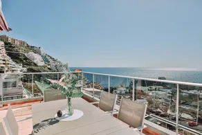 Modern & Chic Loft, Terrace, Parking - Image 4