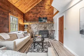 Big Dipper Lodge - Image 2