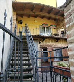 Grignolino Apartment - Image 5