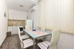 Apartment Pet - 300 m from beach - Image 5