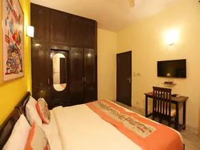 OYO Flagship Noida Spice Mall - Image 4