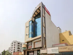 Lucknow Grand Inn by OYO - Image 4