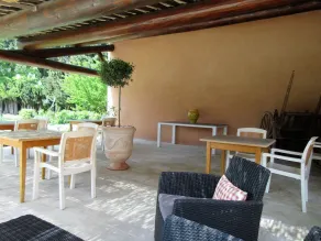 Le Clos Des Cypres - Image 2