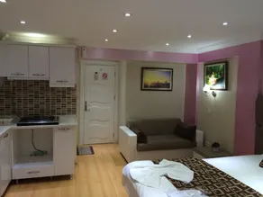 Black Bird Suite Hotel - Image 2