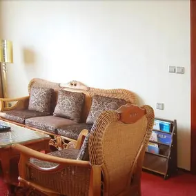 Huanting International Hotel - Image 5