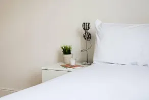 Spacious 2BR flat in Putney - Image 5