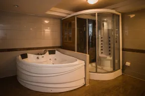 Yilite Hotel (Urumqi Dehui Wanda Plaza Hetian 2nd Street) - Image 3