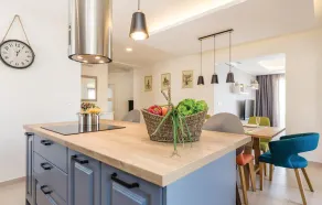 Nice Apartment in Opatija With Wifi and 3 Bedrooms - Image 4