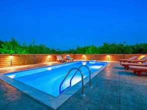 Boutique Villa in Galaro With Pool and Garden - Image 2