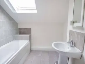 Crooklands House 1 - Image 4