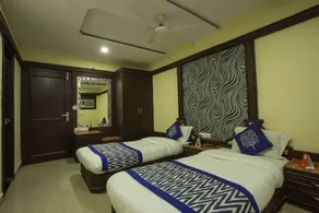 OYO 5738 Hotel Lords Inn - Image 5