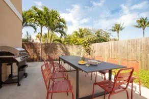 Sunflower by Avantstay Pool, Bbq, Pool Table & Outdoor Dining! - Image 5