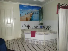Bronco Motor Inn - Image 5