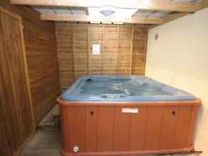 Authentic Villa in Erdeven France With Jacuzzi - Image 5