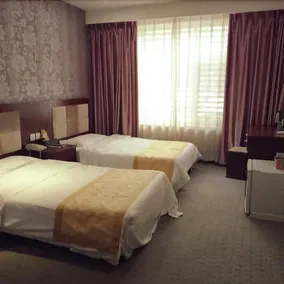 Babylon Fashion Hotel - Image 2