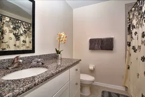 Spacious Champions Gate 4BR Villa - Pool, Hot Tub & Game Room - Image 4
