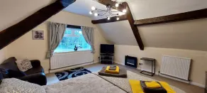 17th-century1bed/studio/petsok/garden/wifi - Image 5