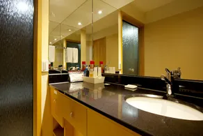 Benikea Hotel Suwon - Image 2