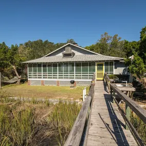 Cedar Creek - 3 Br Home - Image 5