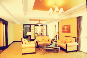 Vanguard Hotel - Image 3