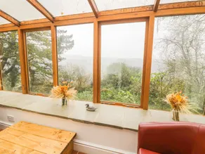 The Cottage at Fronhaul - Image 4