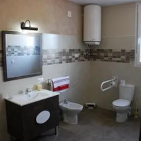 House With in Daimiel With Private Pool Furnished Garden - Image 2