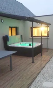Maison de 3 chambres avec jacuzzy jardin amenage et wifi a Carantec a 1 km de la plage - Image 4
