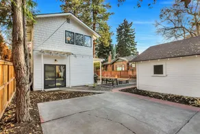 New Listing! Renovated Historic Claypool House 3 Bedroom Home - Image 3