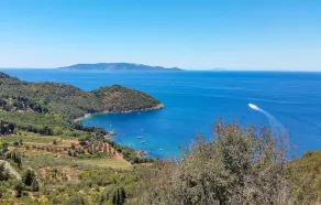 Nice Home in Capalbio Scalo With 2 Bedrooms - Image 5