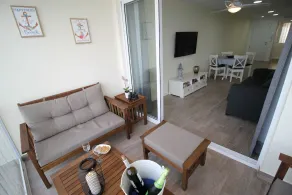 Sea Front - Stunning Views - Image 2