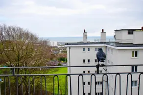1 Bedroom Apartment With Balcony And Seaviews - Image 4