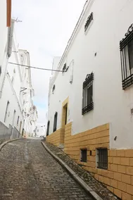 House With 5 Bedrooms in Alcalá de los Gazules, With Wonderful City Vi - Image 3