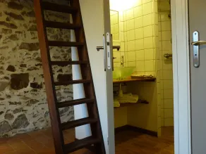 Le Chateau Rouge - Image 4