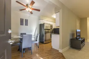 Bright Unit Near Silicon Valley - Washer & Dryer - Image 3