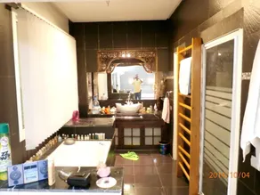 Elegant Villa in Laghnimyene with Private Pool - Image 3