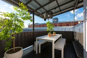 The Baylis Boutique Apartments - Image 2