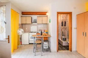 Apartments Beach Way - Image 4