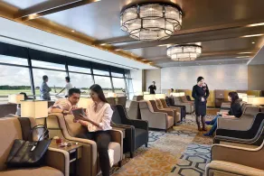 Plaza Premium Lounge  - Singapore T1 - Image 2