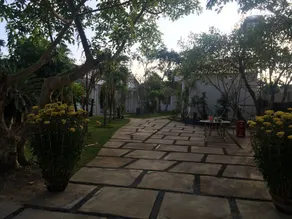 Dragon Bay Hotel - Image 5