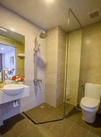 Sake Hotel - Image 2