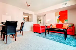 Global Luxury Suites at Pentagon City North - Image 5