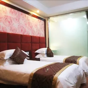 Rulin Business Hotel - Image 5