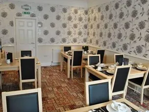 Surrey House Hotel - Image 4