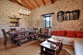 Stunning 8-bed Villa in Marmaro With Amazing View - Image 2