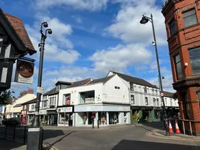 Beautiful 2-bed Apartment in Poulton-le-fylde - Image 5