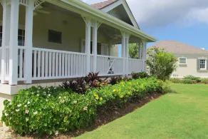 Beautiful Three Bedroom Villa in Gated Community - Image 5