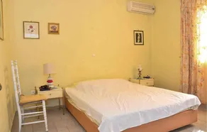 Beautiful Apartment in Nafplion With 3 Bedrooms - Image 5