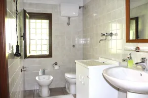 Villa Iris - Image 2